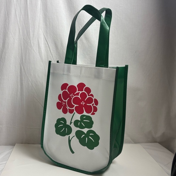Grand Hotel Handbags - Grand Hotel Tote Bag Mackinac Island
